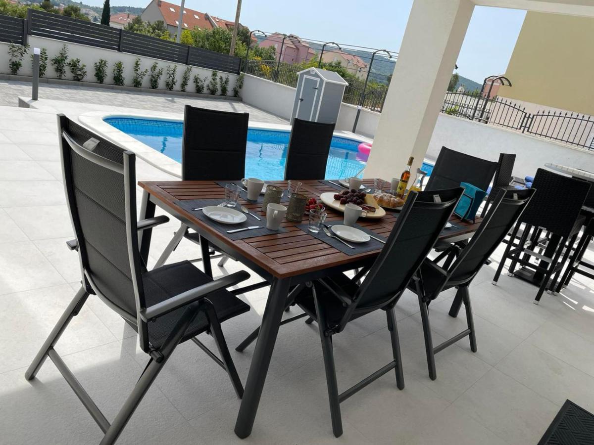 Villa Marena S Bazenom, Vodice Extérieur photo